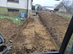 320557210_868189944228163_3979799706679194862_n